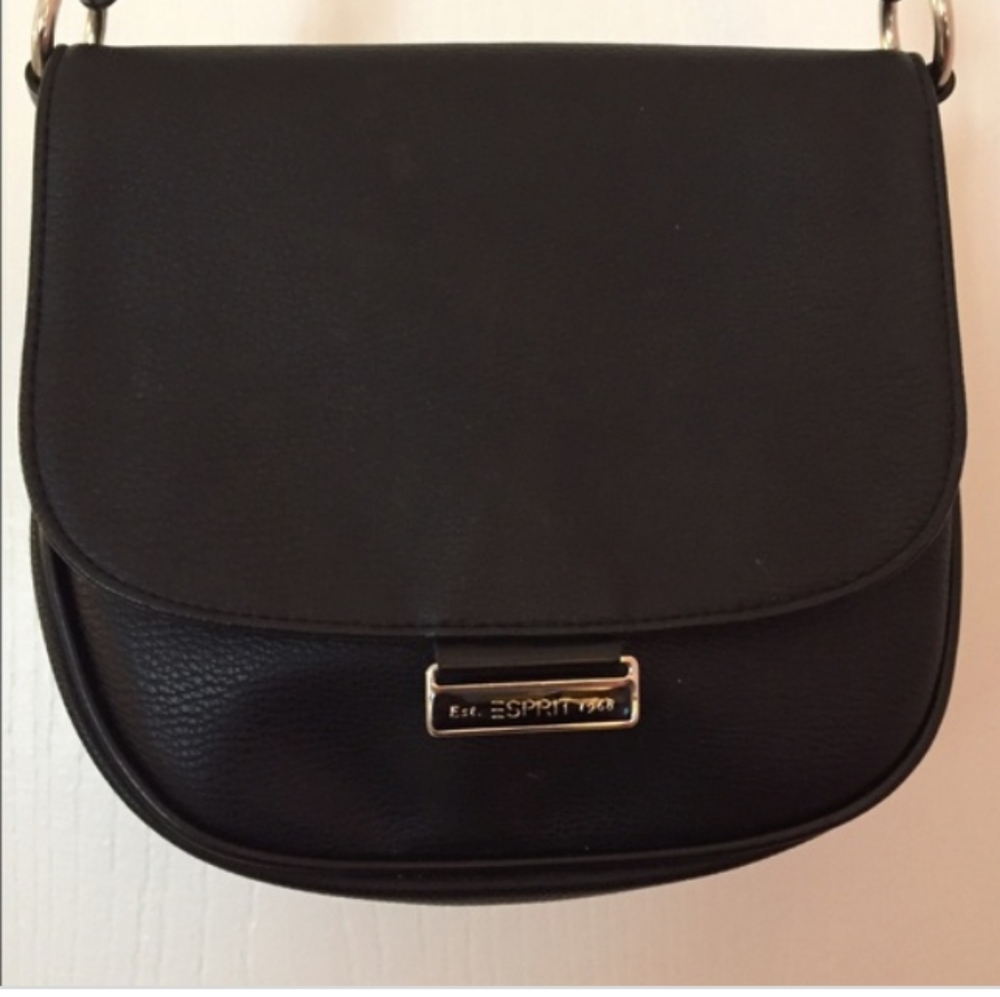 Esprit purse